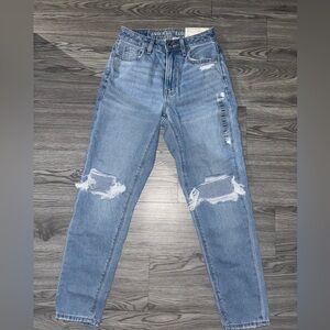 American Eagle Outfitters Light Blue Distressed Boyfriend Jeans